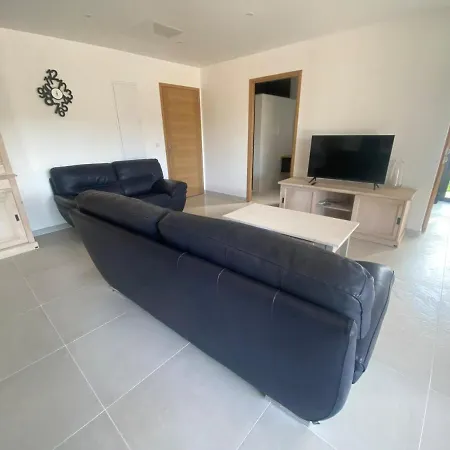 Holiday home Allegria 3 6 Pers Piscine Chauffee A Lucie De Portovecchio Sainte-Lucie de Porto-Vecchio